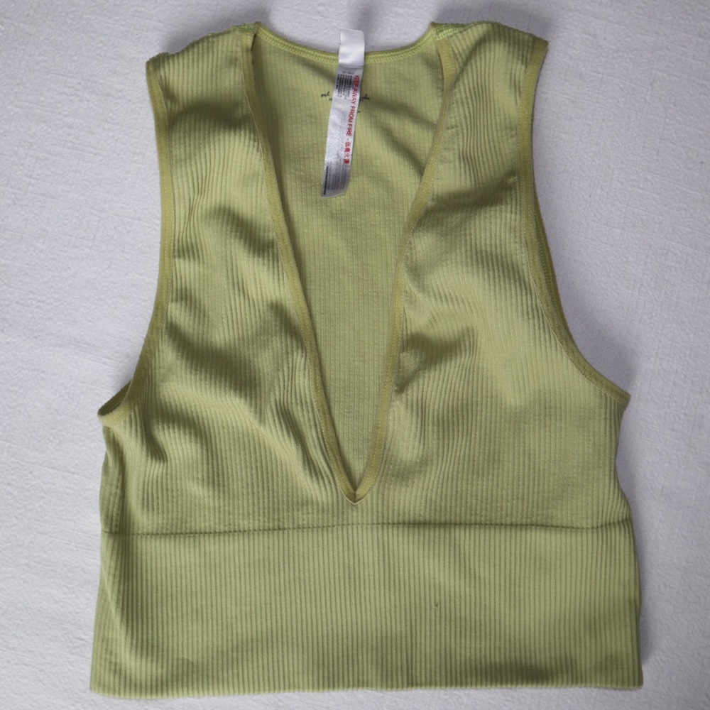 Urban Outfitters - Out From Under Seamless Cropped Tank Top